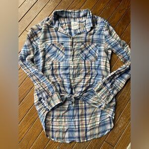 American eagle vintage boyfriend button down